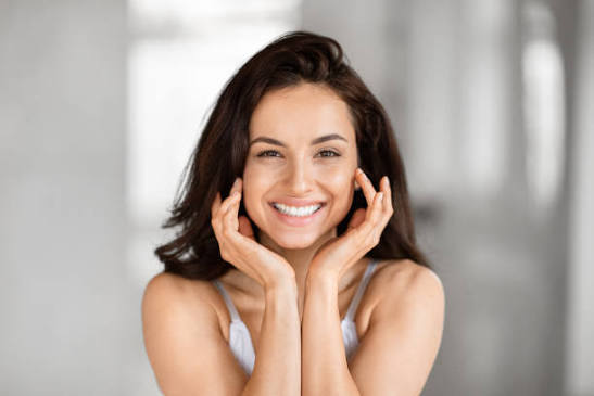 Juvederm Voluma 與電波拉皮不是二選一：香港抗衰老療程的「順序經濟學」