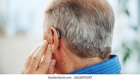助聽器與聽力健康：香港人由「聽唔清」到「聽得明」的必修課